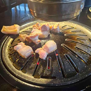 섬돼지 리뷰 사진