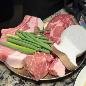 석화연 대표 사진