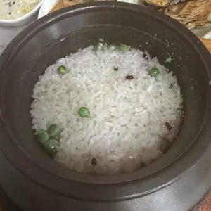 본가돌솥밥 사진 1