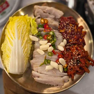 손정보쌈 사진 1