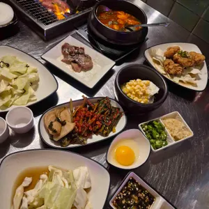 호르몬치치 사진