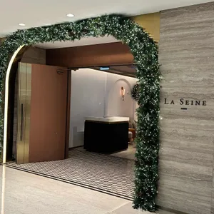 라세느 대표 사진