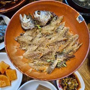 어야디야 대표 사진