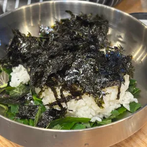 황금산흑염소 사진