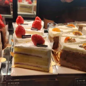 파스쿠찌 리뷰 사진