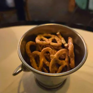 쌍쌍 카페 앤 펍 대표 사진