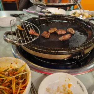 꾸석지돌판한우 리뷰 사진