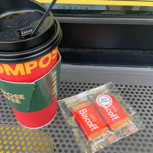 컴포즈커피 리뷰 사진