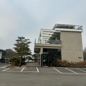 THE377 베이커리카페 리뷰 사진