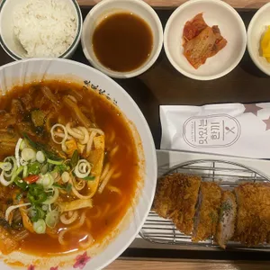 돈까스에 빠지다 돈빠 대표 사진