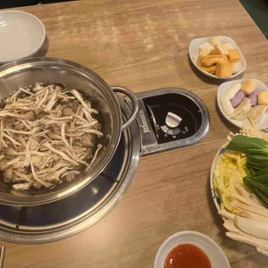 비스트로솟대 사진