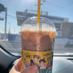 메가커피 사진 1