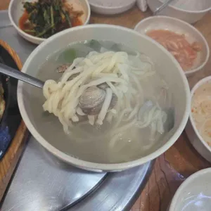 명동조개구이칼국수 사진