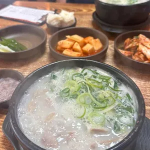 대밭골돼지국밥 사진 1