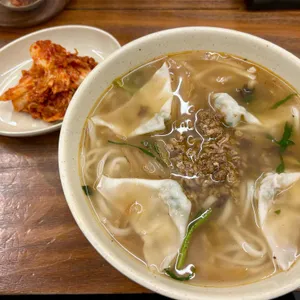 명동교자 사진 1