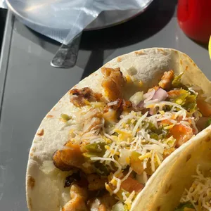 깁미타코 대표 사진