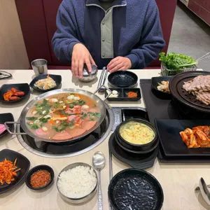 놀부보쌈&부대찌개 사진
