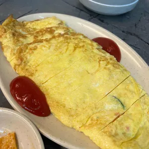 단일메뉴 김치찌개 전문점 양푼이집 압구정 대표 사진