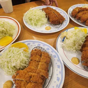 명동돈가스 사진 1