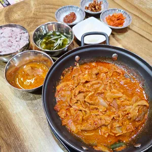 1등 뼈해장국 돼지국밥 밥집 술집 오뎅바 사진