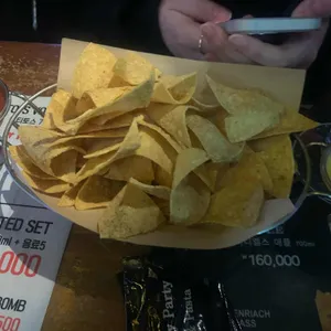 썰스데이파티 리뷰 사진