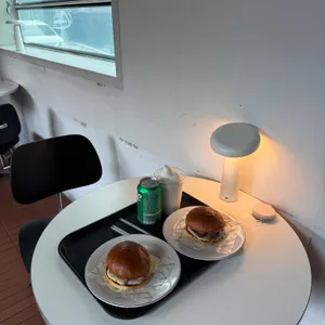 스모크룸 리뷰 사진