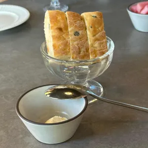 라차 리뷰 사진