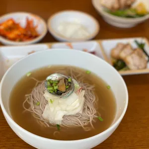 잘빠진메밀 사진