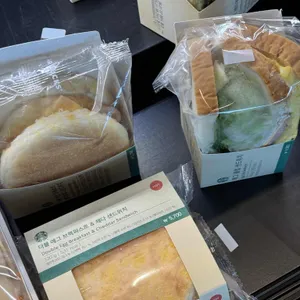 스타벅스 리뷰 사진