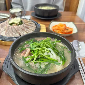 봉궁순대국 사진