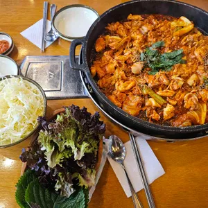 장인닭갈비 사진