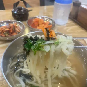 고향손칼국수 대표 사진
