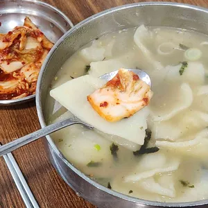 홍두깨손칼국수 사진