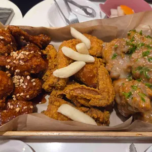 자담치킨 사진 1