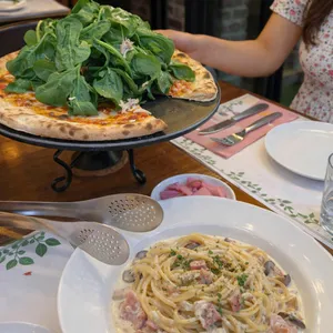 지오쿠치나정자 사진