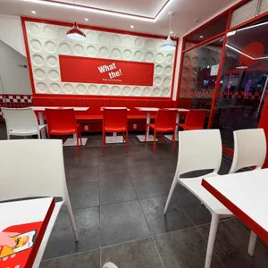 왓더버거 대표 사진