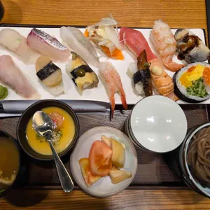 상무초밥 사진 1