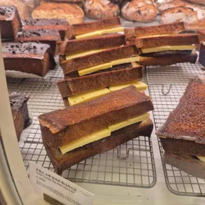 밀도 리뷰 사진