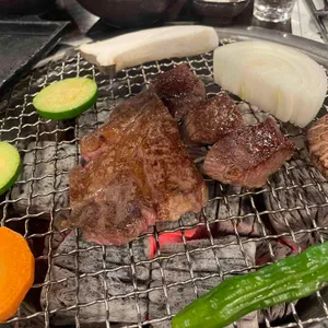 투뿔나인 리뷰 사진