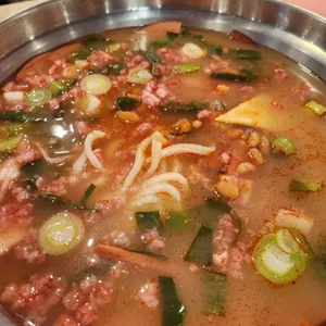 놀부부대찌개 사진