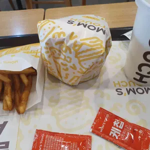 맘스터치 리뷰 사진