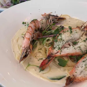 아웃오브오피스 사진