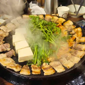 무쇠김치삼겹 사진