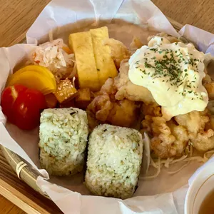 모네미소 대표 사진