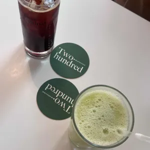 투헌드레드 리뷰 사진