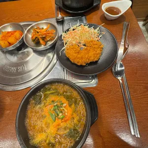 24시 진선소고기국밥 사진 1