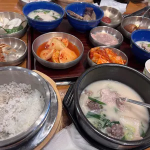 김갑동맛족발국밥 사진