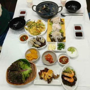 백원이네 해물손칼국수 사진