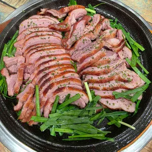 애당 대표 사진