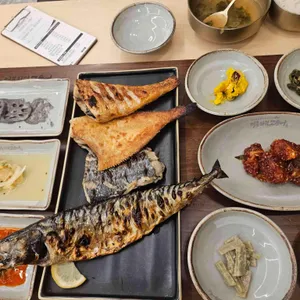 명품 화덕 고등어 리뷰 사진